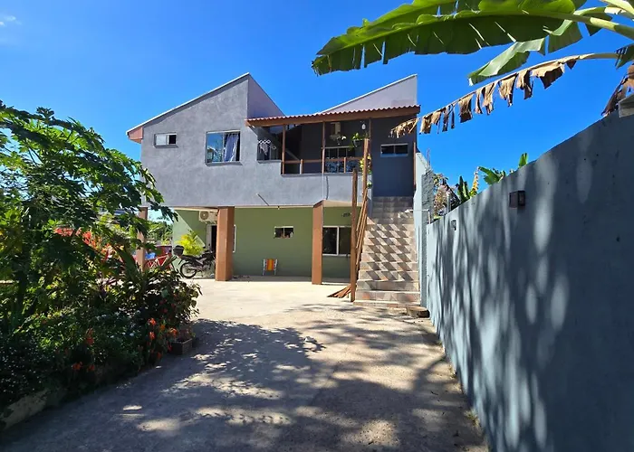Residencial Mineiro- apartamento de 02 quartos