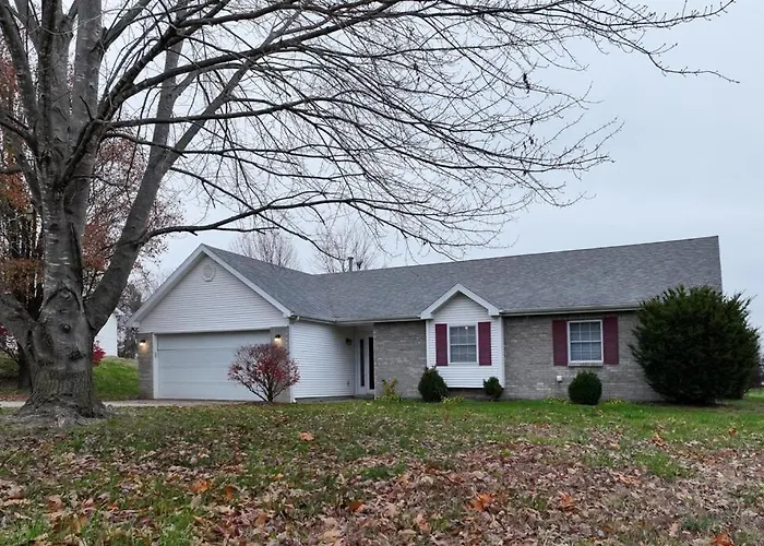 Cozy Retreat 3Bdrm 2Bath House With Deck