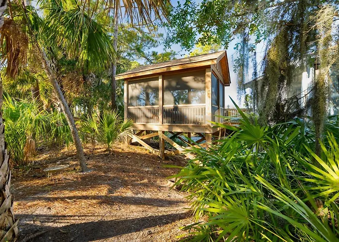 Sunset Breeze Marsh View Treehouse Retreat
