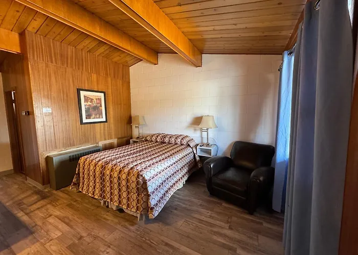 Ace Crown Motel
