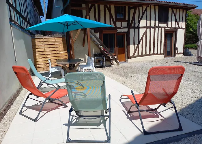 "La Lavandiere" Climatisation Restauration Parking Prive