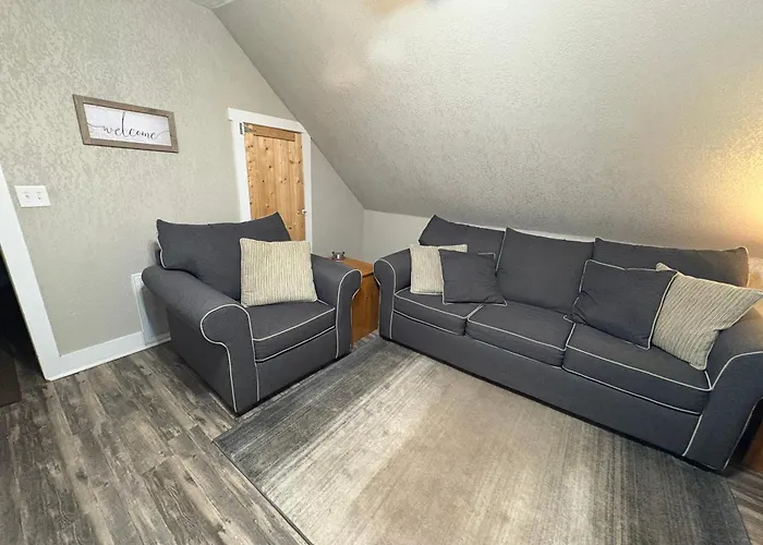 Rustic Downtown Market Street Apartment
