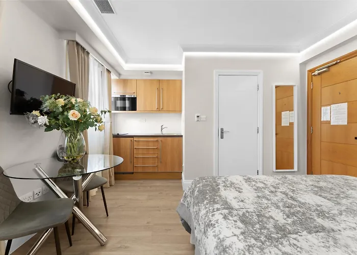 Cleveland Residences Russell Square