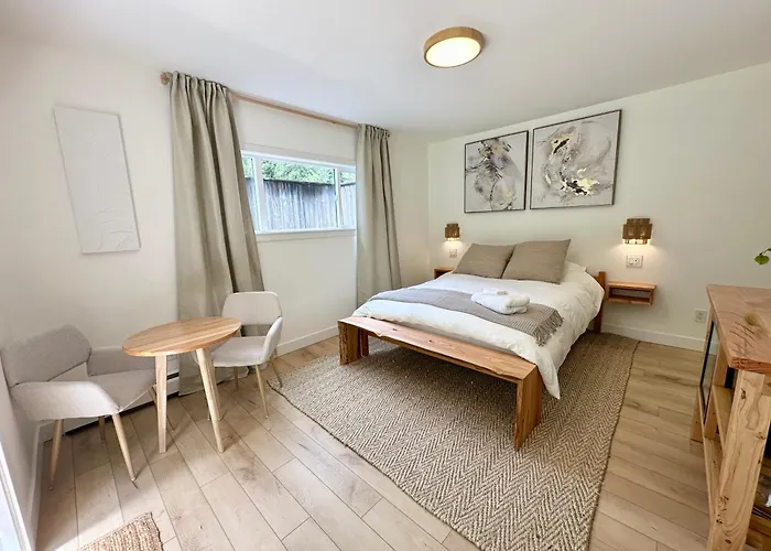 Posada Nordica - A Chic, Tranquil Mountainview Suite