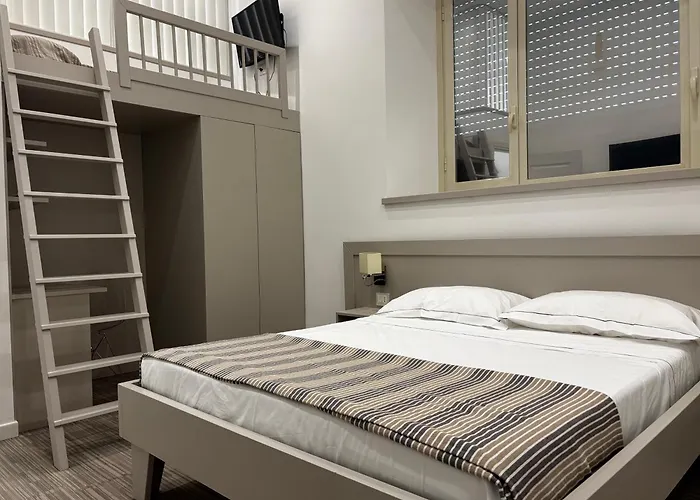Suite & Loft Guest House