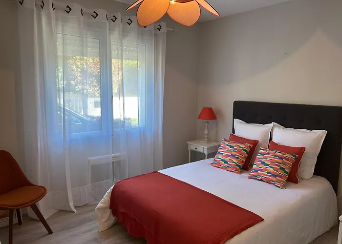 Tres Belle Villa Avec Piscine