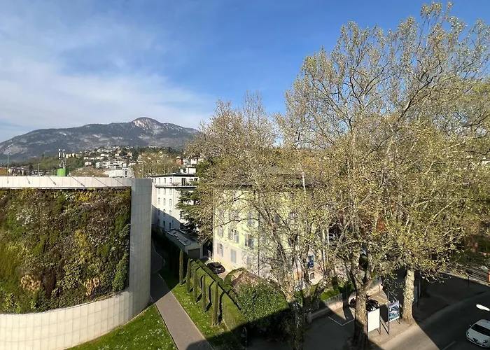Yugogo Petrarca 1 - Bilocale, Trento Centro