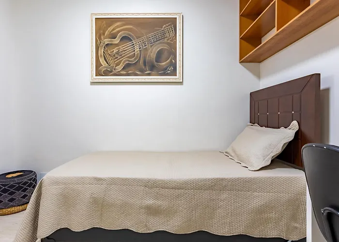 Quarto De Solteiro Em Residencia Compartilhada