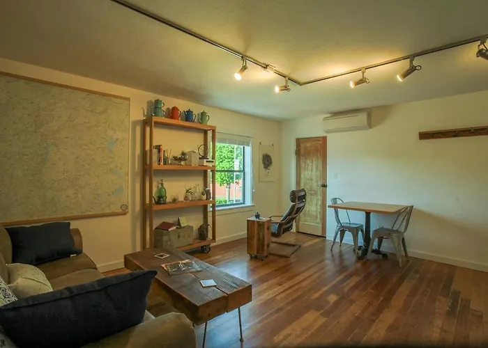 Brewpub Bungalow #1