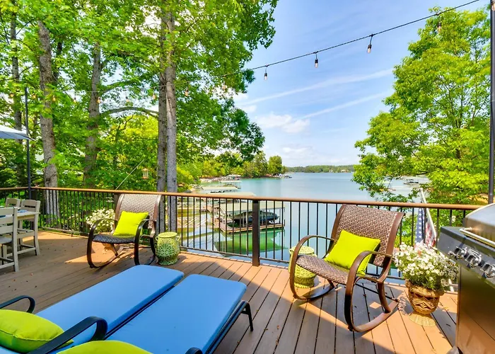 Beautiful Lake Keowee Home W/ Boat Dock & Fire Pit
