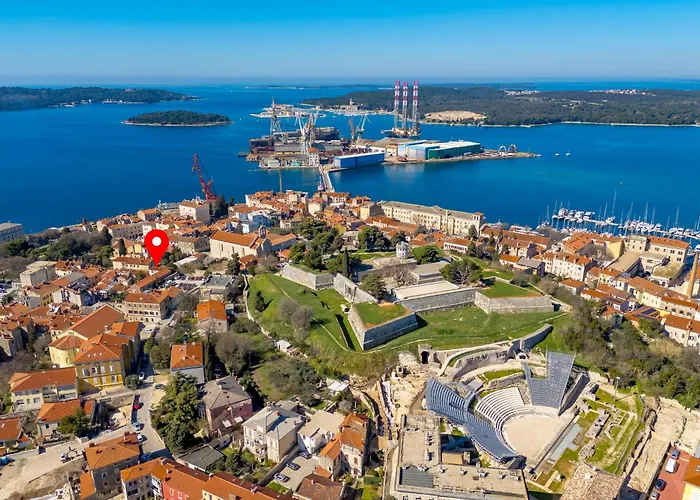 Pula Residence Rooms And Apartments Old City Center
