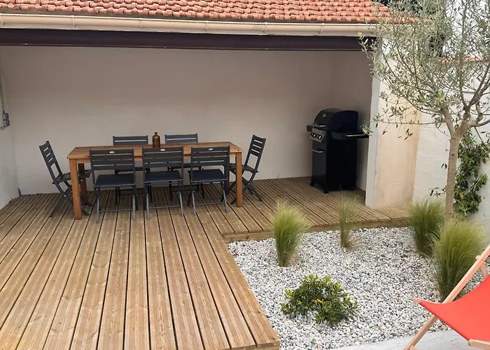 Villa Charlotte, 3 Chambres, Wifi, Terarsse, La Rochelle Centre