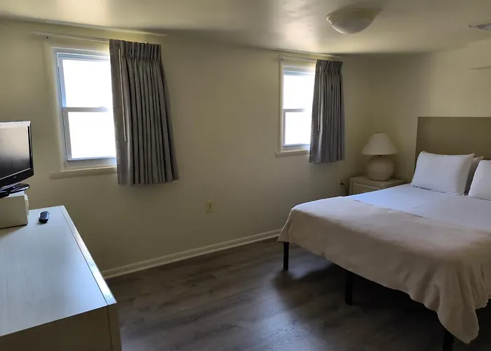 Condor Motel - Beach Block