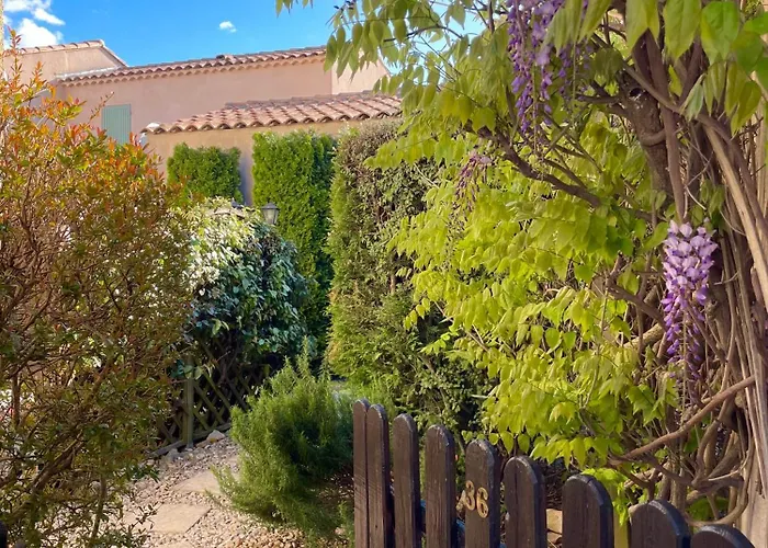 Maison De Vacances En Vaison Ventoux
