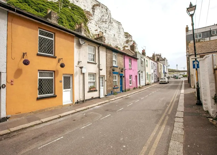 Stylish 2Bd Family Hideaway In Dover