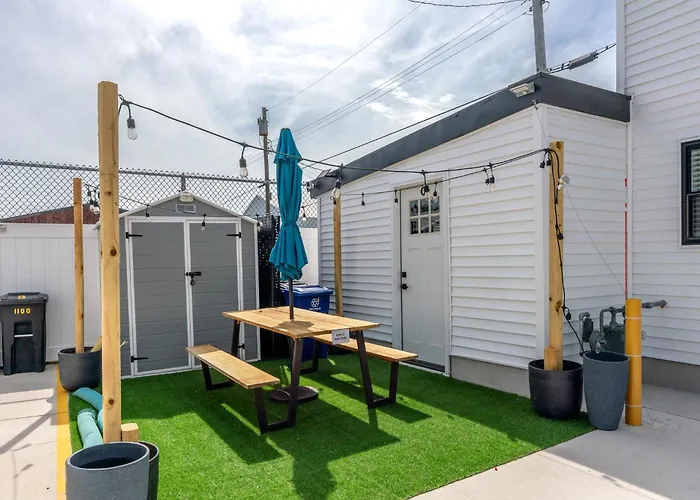 Downtown Pet Friendly Cool Game Room