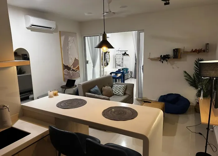 Thehaus