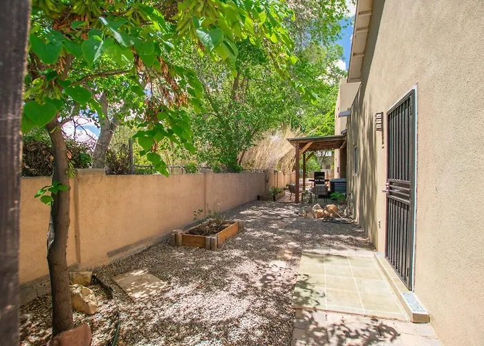 Desert Sunset-Private Hot Tub-Pet Friendly-No Pet Fee!