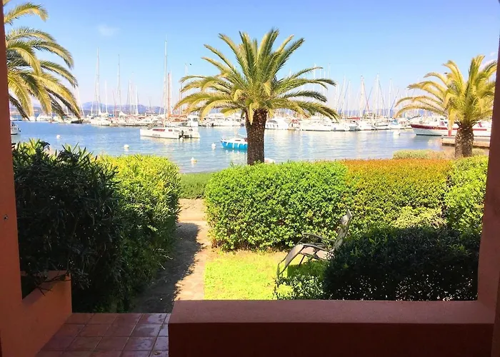 Maison Sur Le Port De Porquerolles