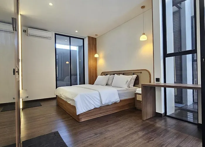 Villa Daun Trinity K21