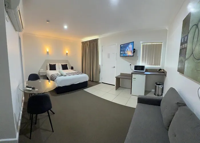 Mia Motel