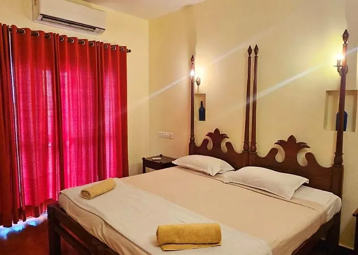 Raintree Lodge