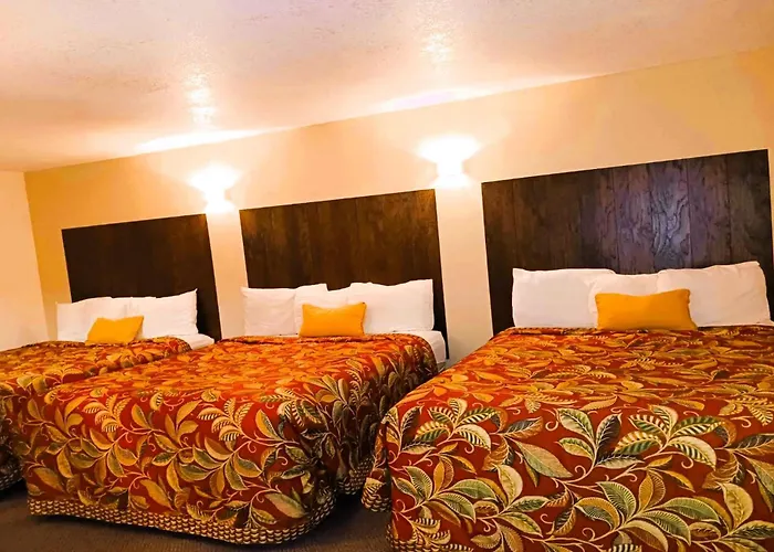 Hometown Inn By Oyo Lakin, Ks