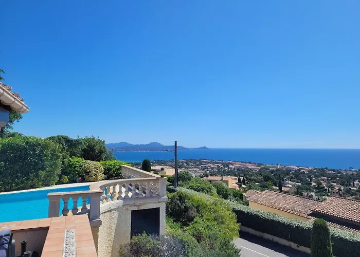 Villa Antinea, A Saint Aygulf, Piscine Privee, Vue Mer Panoramique