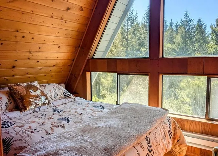 A-Frame Cabin With Sauna Deja Vu