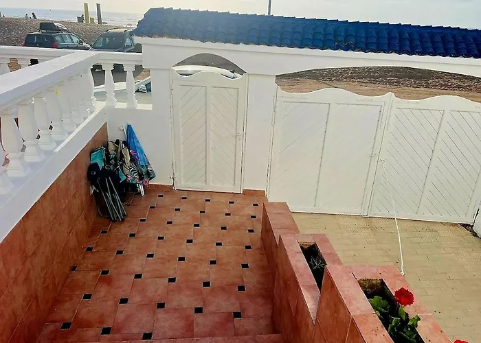 Maison De Plage Pied Dans L'Eau Pour Familles