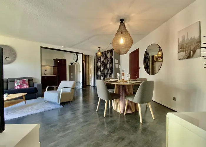 L' Antigone - Air Conditioning Wifi And Parking!