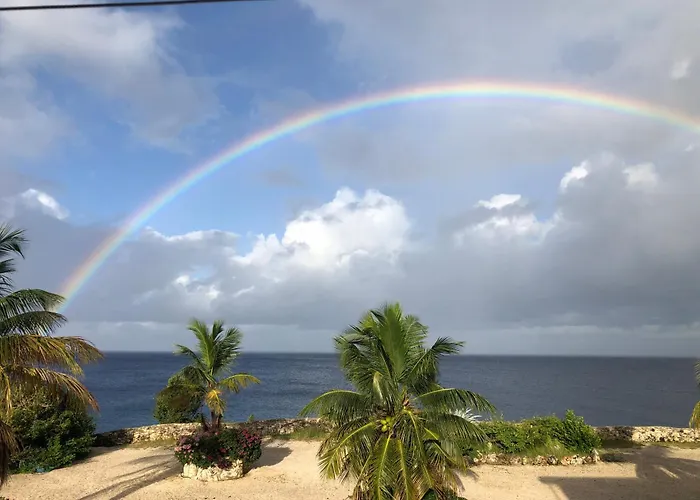 Marazul Dive Resort. 3 Bedroom Seafront House. Dive, Snorkel, Enjoy Amazing Sunsets