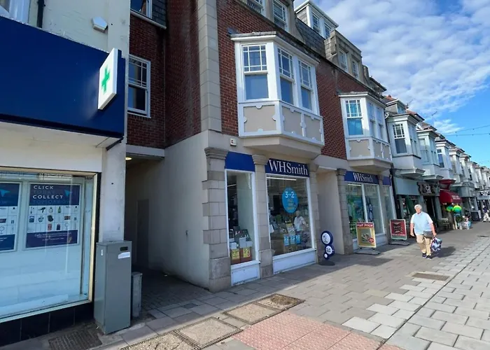 Apartment - Centre Of Swanage Stunning Sea Views