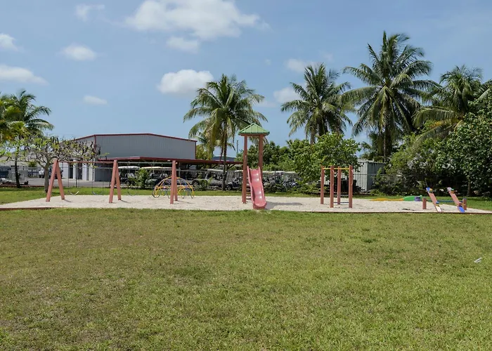 5Min Walk From Love Beach A Spacious Home In Nassau