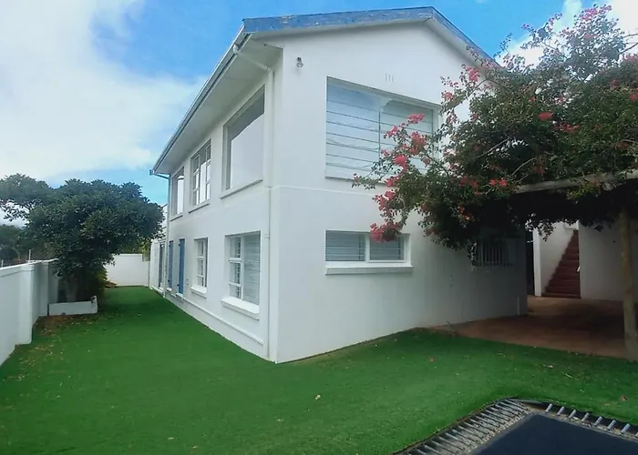 Puro - Boutique Villa Hotel & Lifestyle Retreat