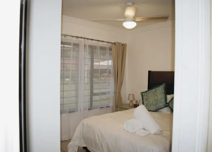 Seabreeze Beach Apartment