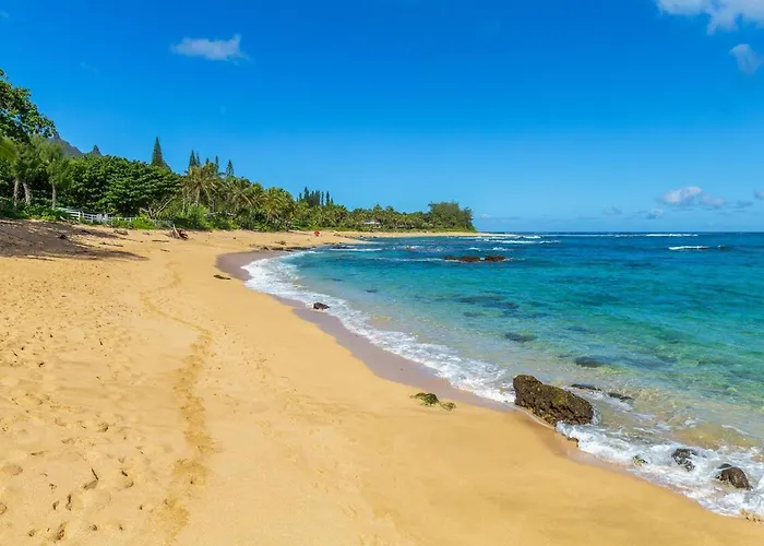 Haena Modern Beachfront Hale Ekahi