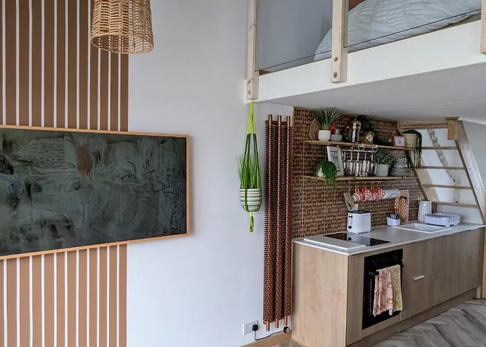 Tinytin Home On The Ocean