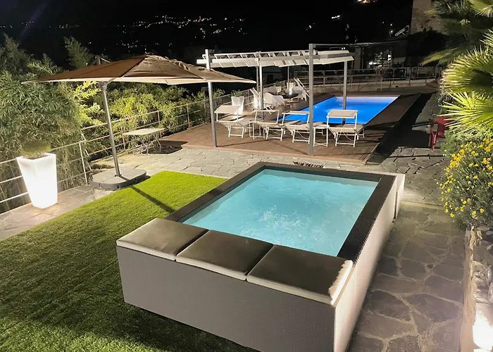 La Villetta - Cozy House With Parking, Wifi, Wall Box And Air Conditioning