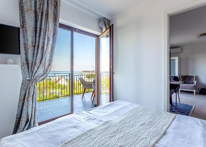 Azur Villa