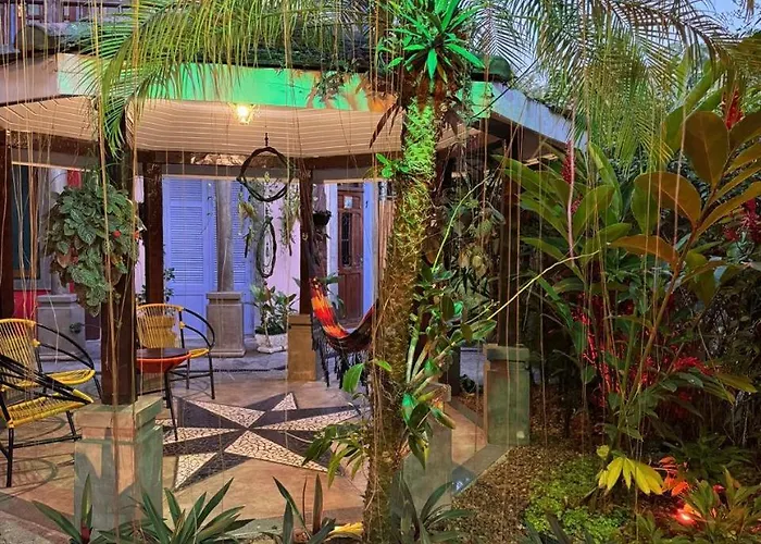 Vila Pequea Ilhabela