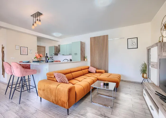 Two-Bedroom Holiday Home In Vodnjan