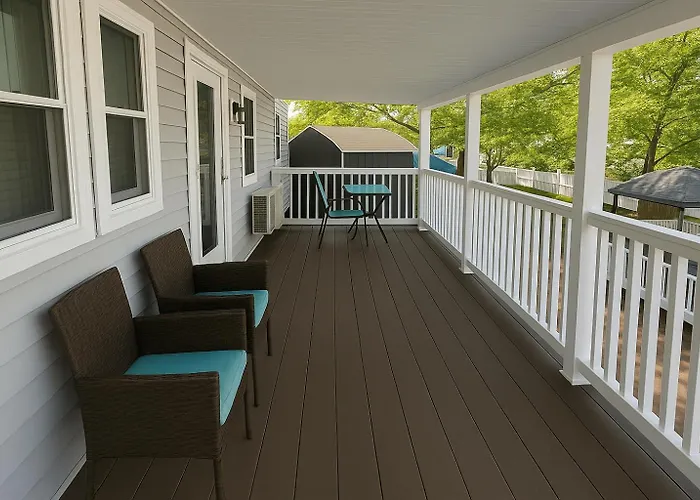 Atlantic Breeze Motel & Apartments