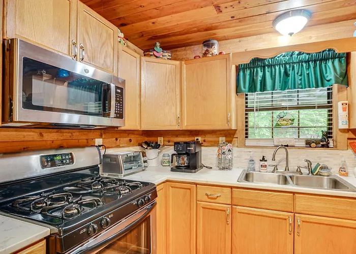 Large Mountain Creek! Cabin In Tellico Plains