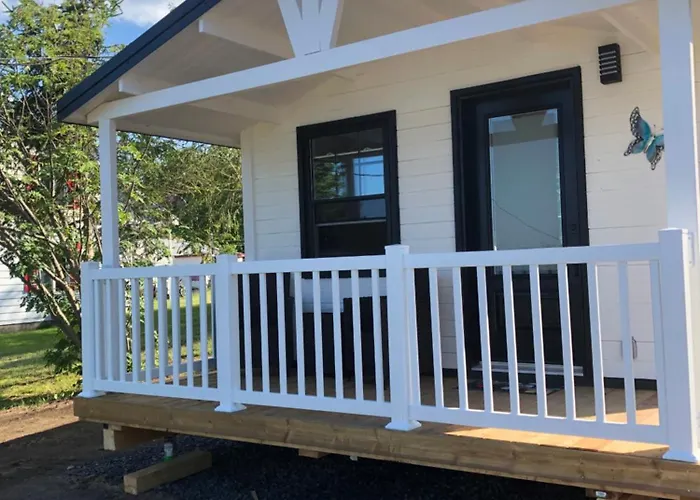 Les Chalets De La Colline Inc