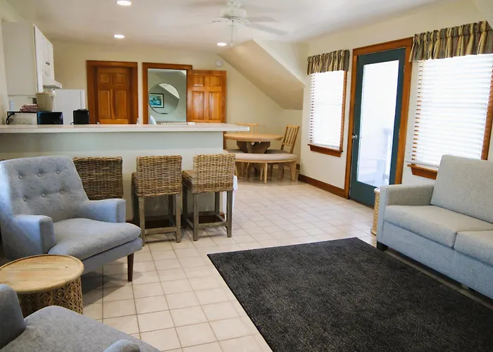 Pony Island Inn