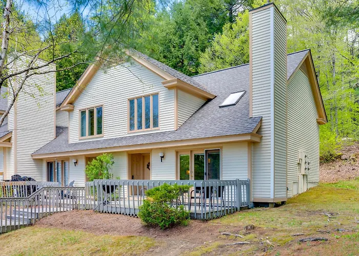 Charming Jackson Mountain Retreat On Golf Course!