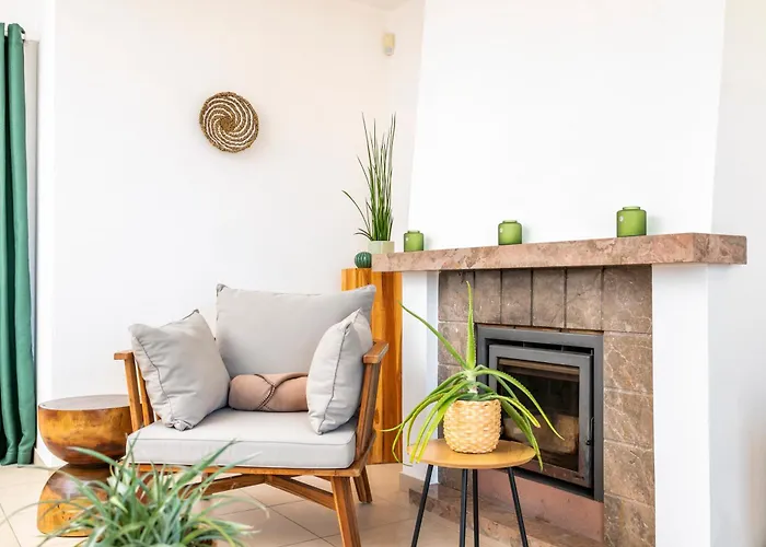 Carvoeiro -Spacious 2 Bedroom Appartment With Pool - Monte Dourado
