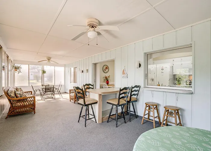 Englewood Home On Canal: Boat To Lemon Bay!