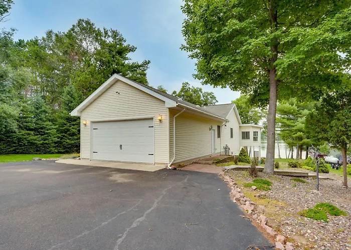 Spacious Lakefront New Auburn Home W/ Sunroom